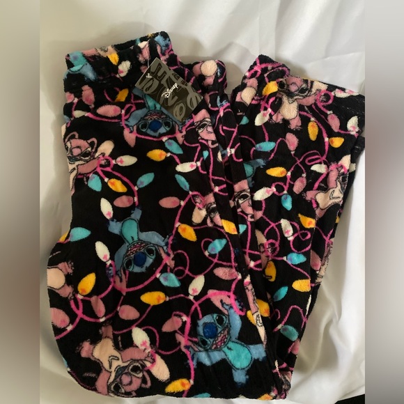 Disney Christmas Stitch & Angel 🥰🎄 - Picture 5 of 5